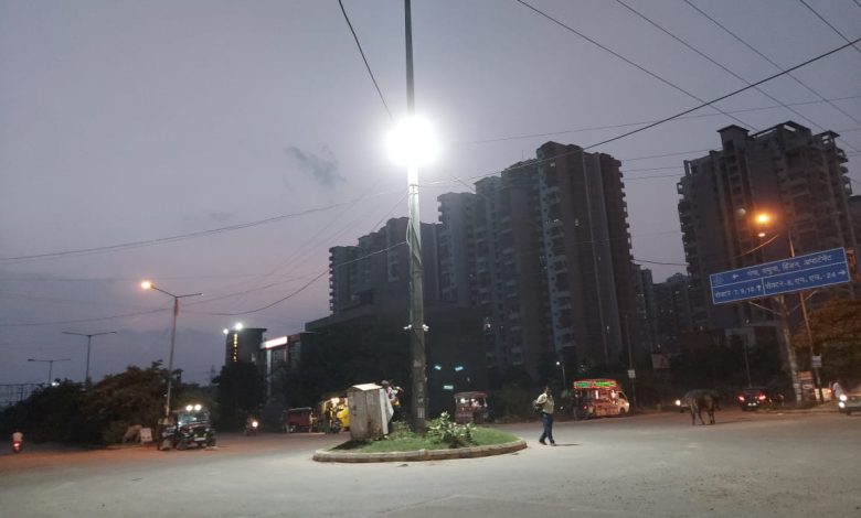 Lighting Up Sidharth Vihar: High Mast Lights Restore Safety and Relief to Residents 1 111 18