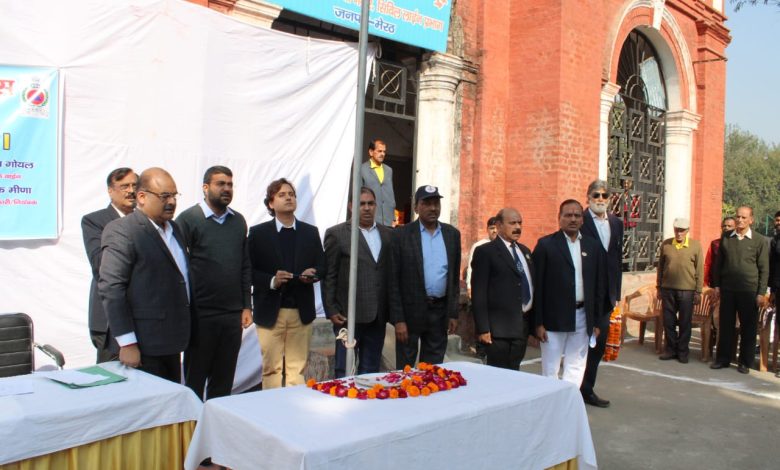 टाउनहाल में मनायी गयी नागरिक सुरक्षा दिवस की 61वीं वर्षगांठ 1 111 18